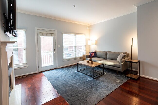 Building Photo - 2115 13th St NW