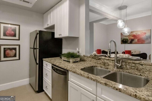 Foto del edificio - 2840 Peachtree Rd NW