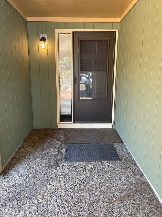 Primary Photo - Great Home in Tigard