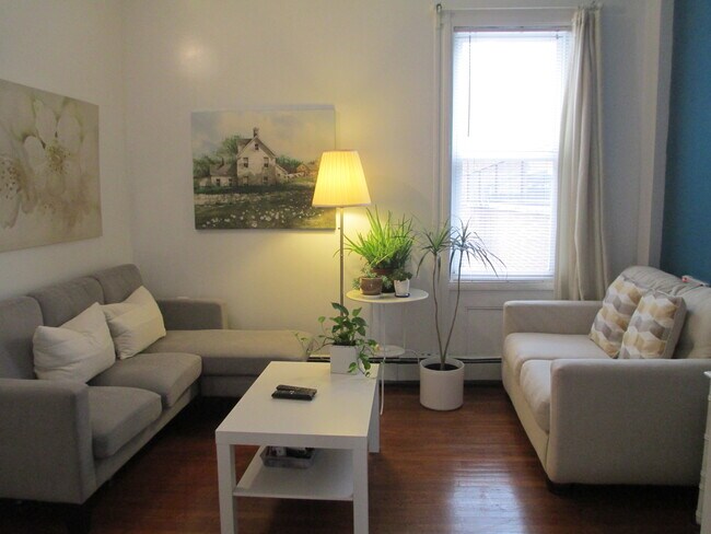 Foto del edificio - 855 Pavonia Ave