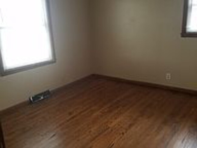 Foto del edificio - 712 Owen St NW
