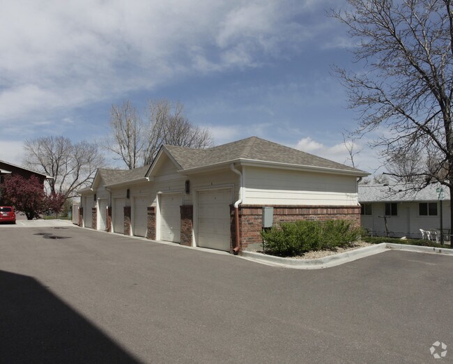 Foto del edificio - Brighton Village Senior Apartments