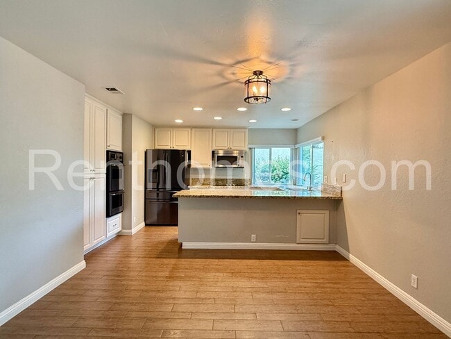 Building Photo - 1230 Granada Way