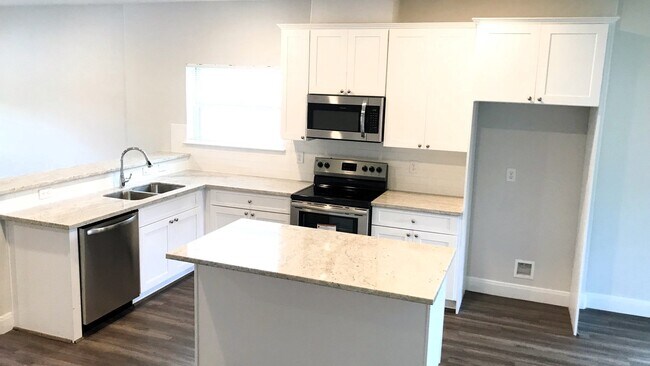 Foto del edificio - 9214 Nyssa Ave