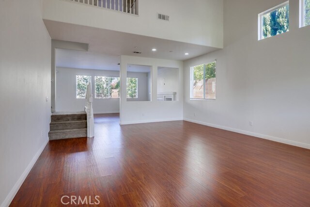 Building Photo - 321 N Riley Ct