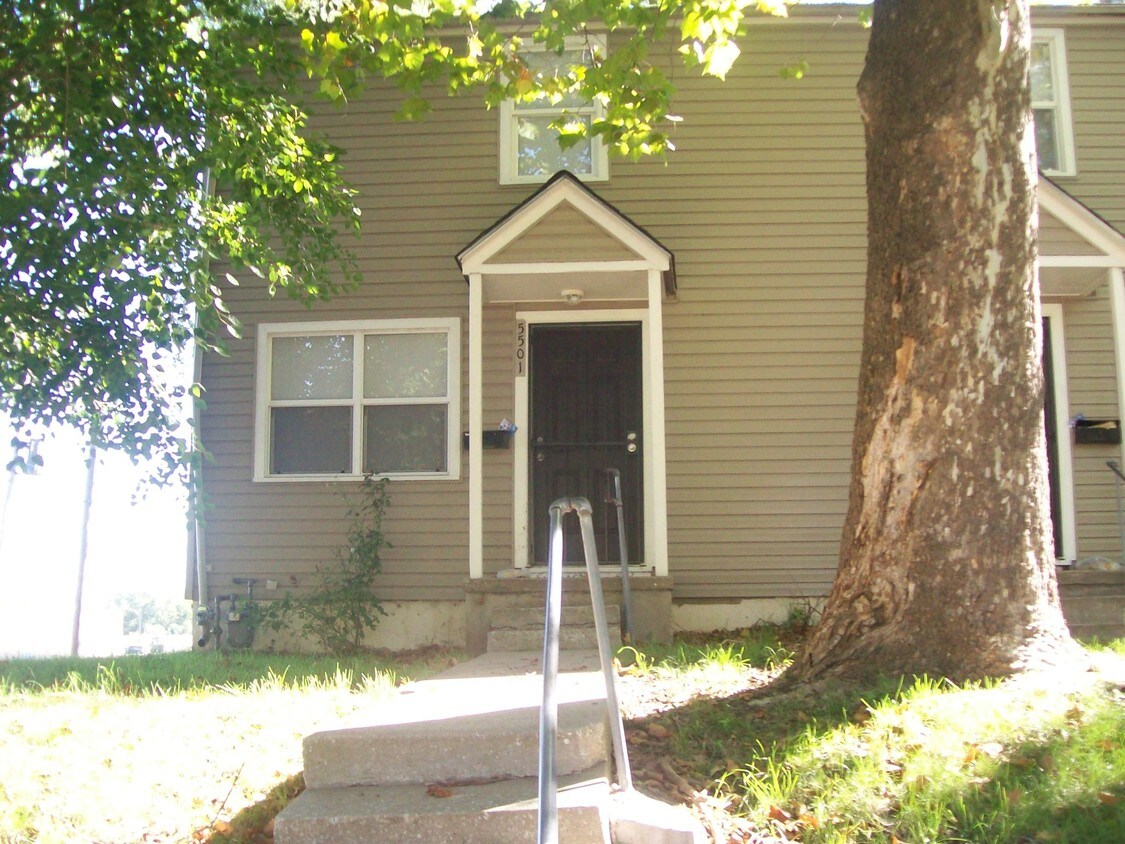 Primary Photo - 5501 Wabash Ave