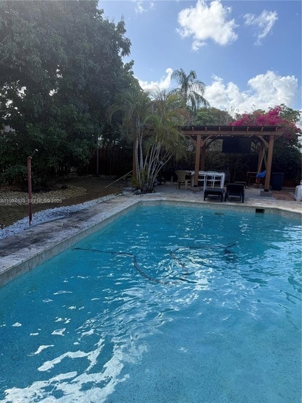 Photo - 5170 SW 18th Ct Apartment