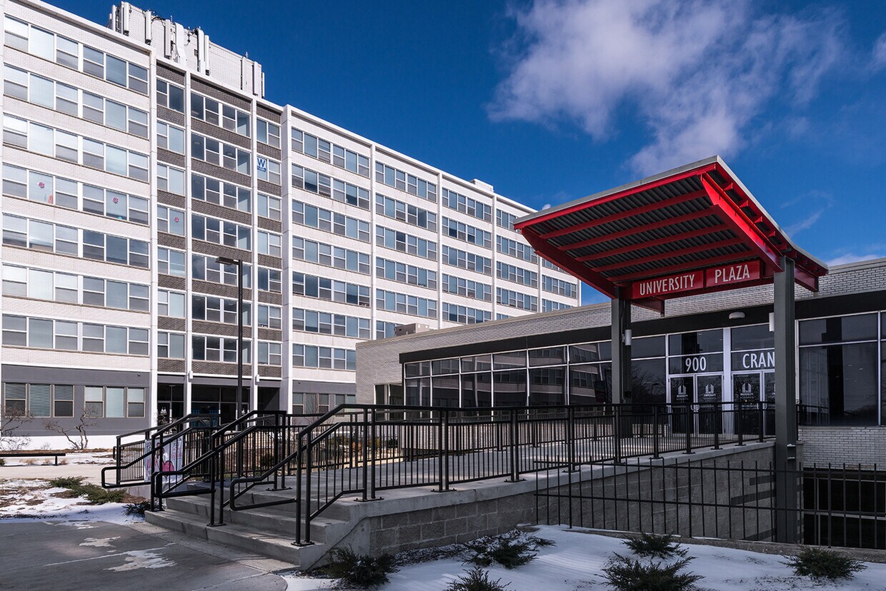 University Plaza Apartments Apartments in DeKalb, IL