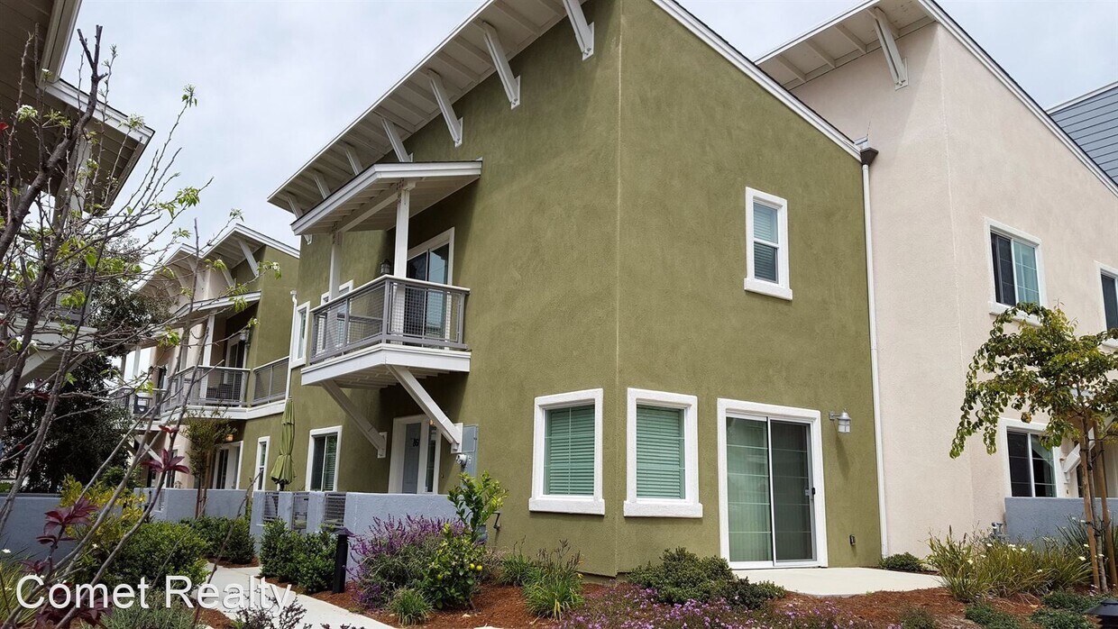 Foto principal - 3 br, 2.5 bath House - 861 Humbert Ave