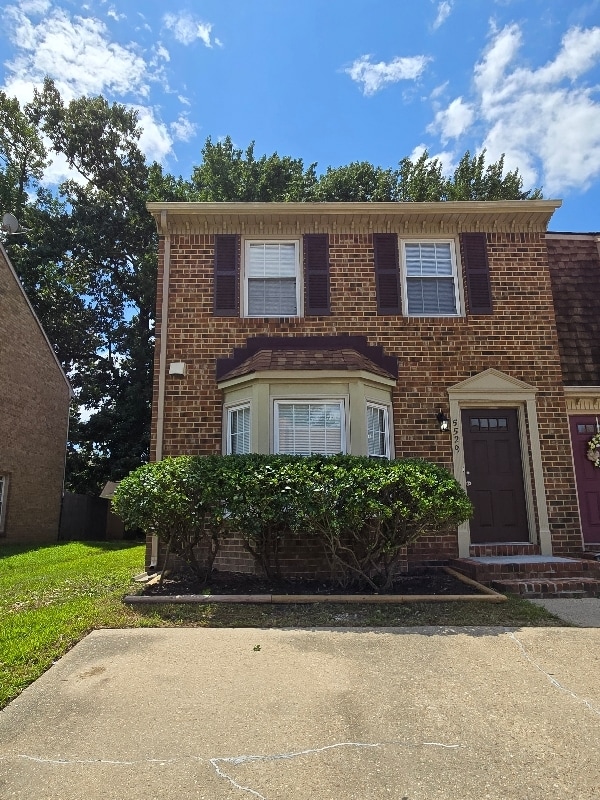 Building Photo - 5529 Old Guard Crescent