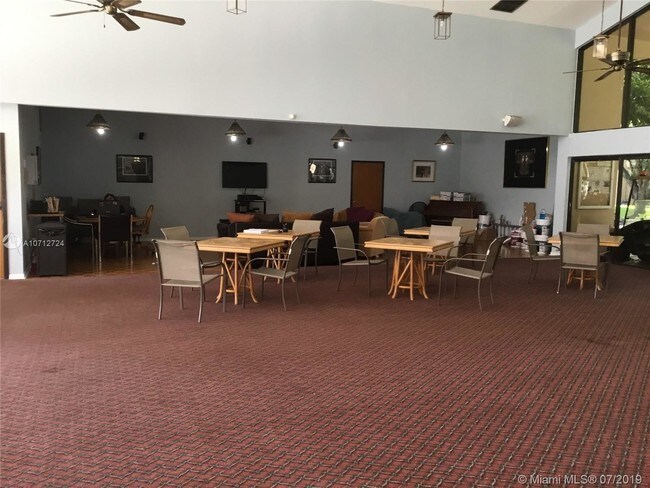 Foto del edificio - 14421 SW 88th St