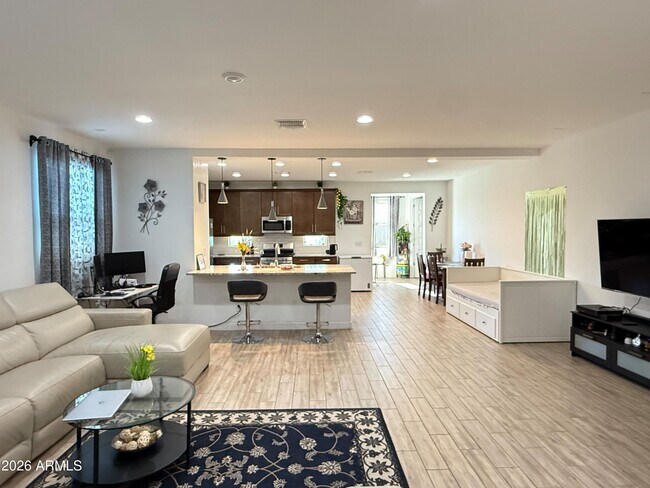 Foto del edificio - 127 E Gemini Pl