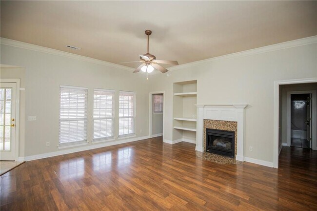 Foto del edificio - 139 Fox Run Cir