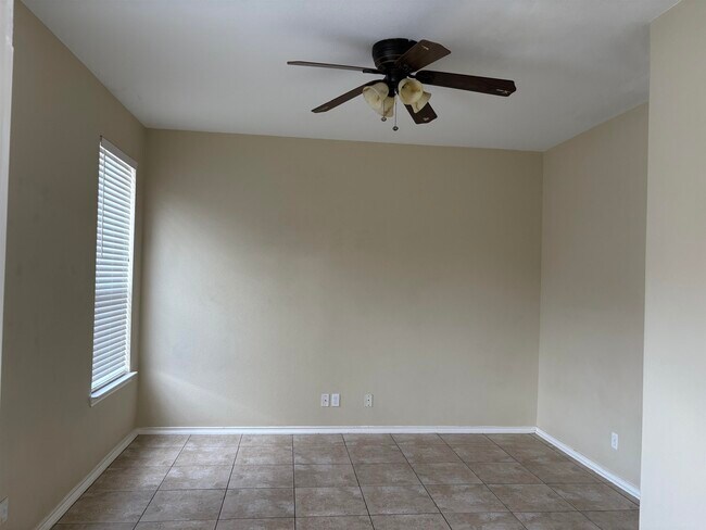 Building Photo - 2904 Anejo Dr