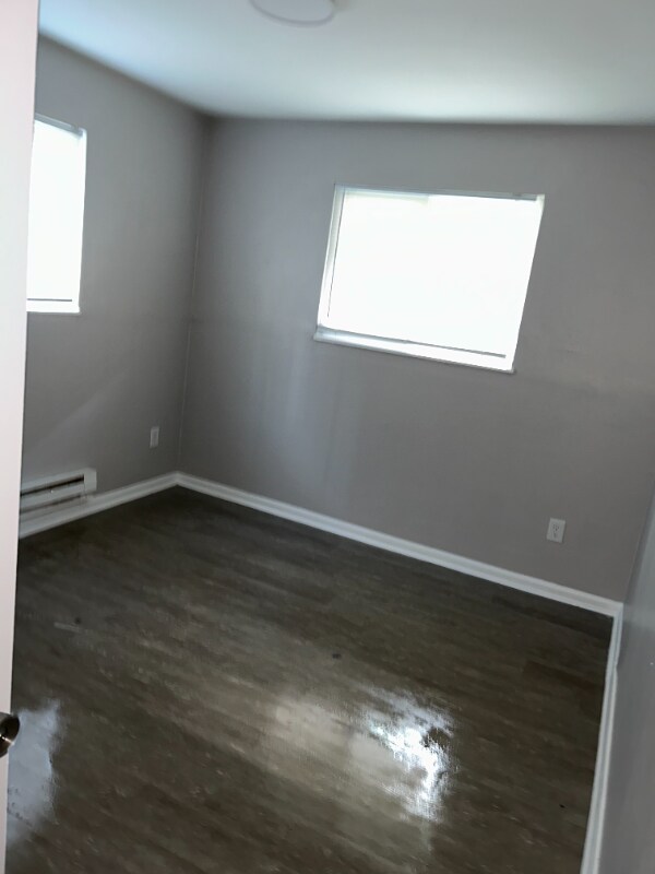 Foto del edificio - 256 E Nottingham Rd