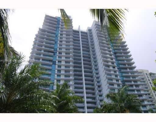 Foto principal - 2627 S Bayshore Dr