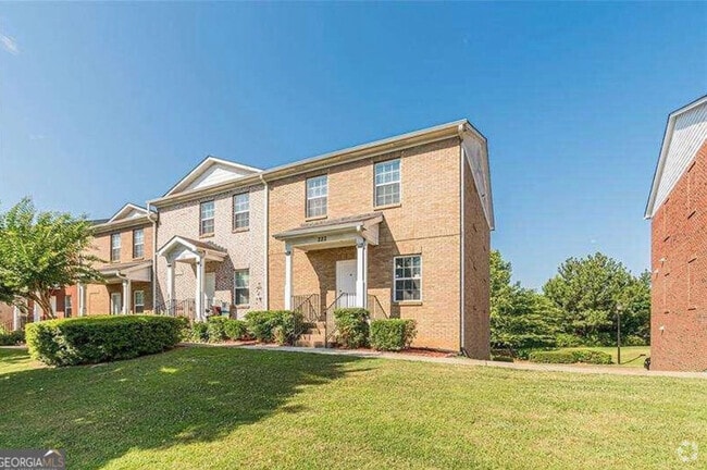 Building Photo - Room in Townhome on Pounds Dr