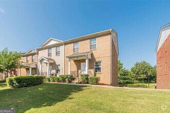 Building Photo - Room in Townhome on Pounds Dr
