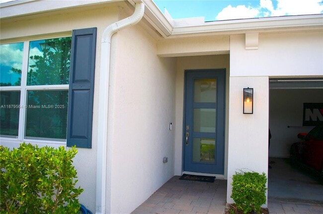 Building Photo - 4524 Catalina Wy