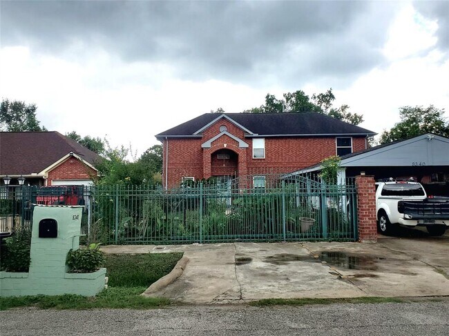 Building Photo - 8340 Folkstone Ln
