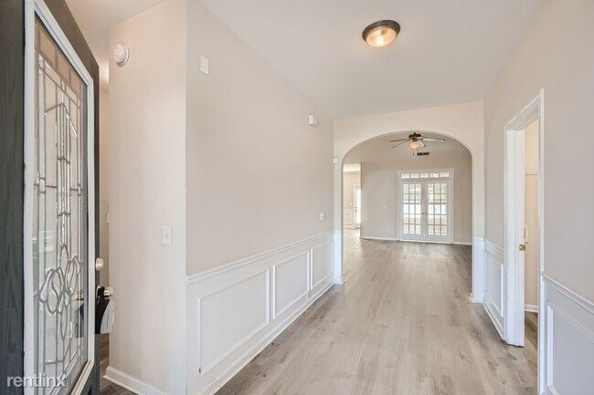 Foto del edificio - 3 br, 2 bath House - 3420 Arbroath Drive UNIT