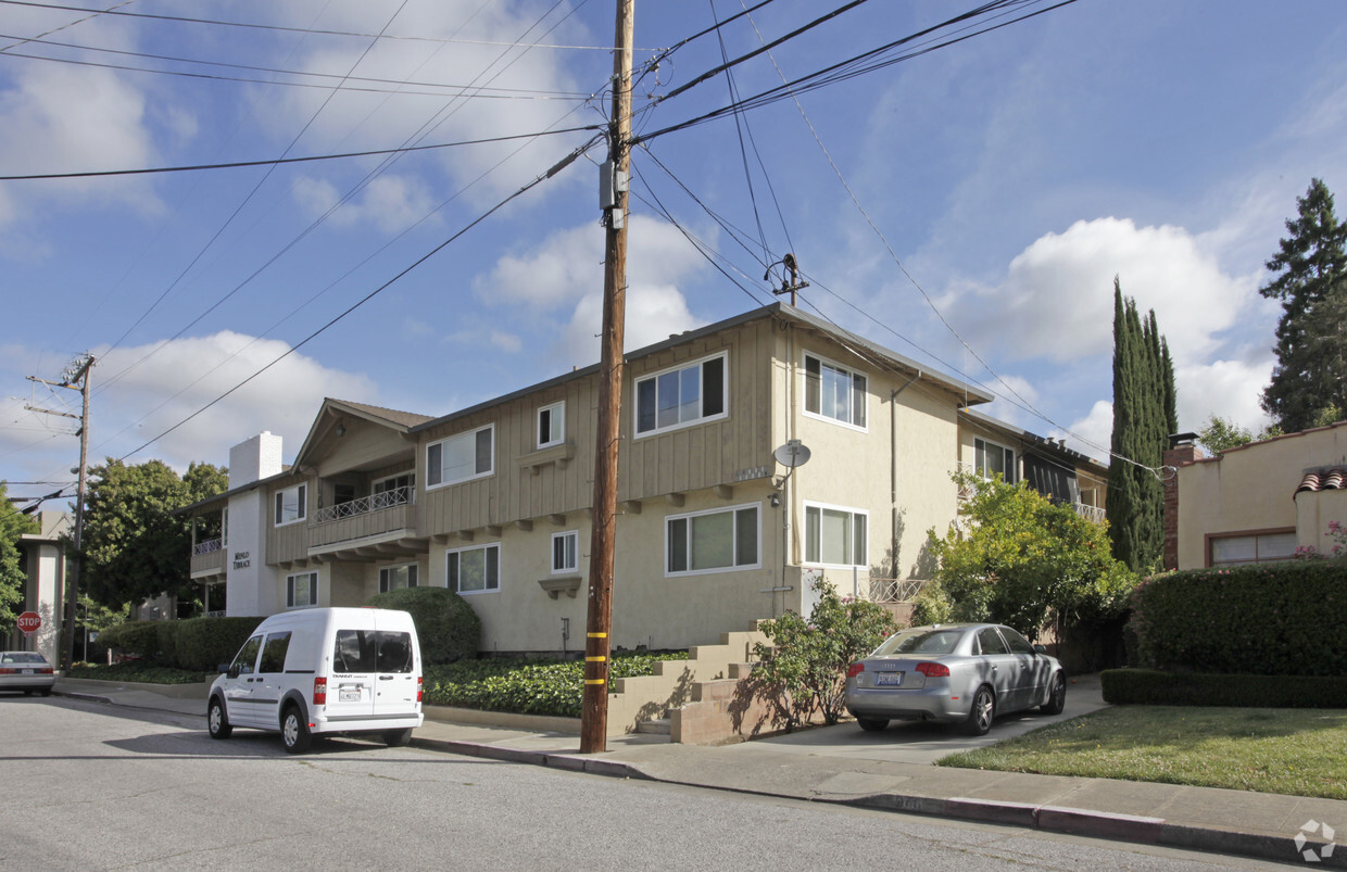 Building Photo - Menlo Terrace