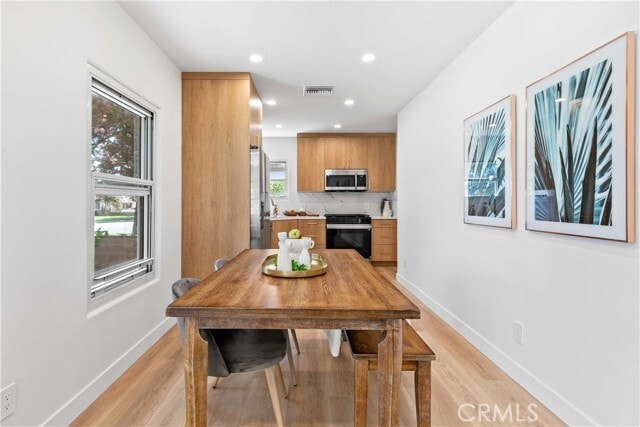 Foto del edificio - 2105 Pass