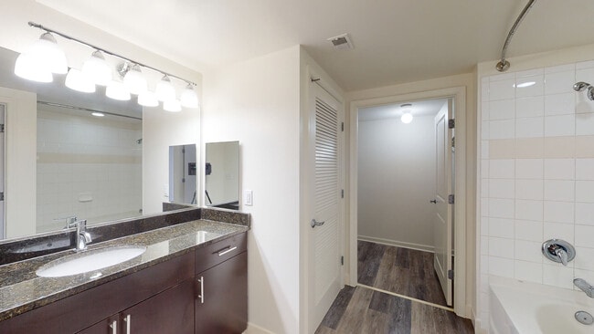 Interior Photo - 1301 Thomas Circle