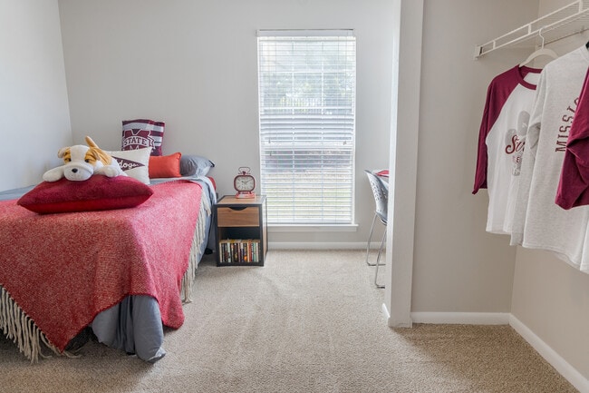 Foto del edificio - The Block Townhomes