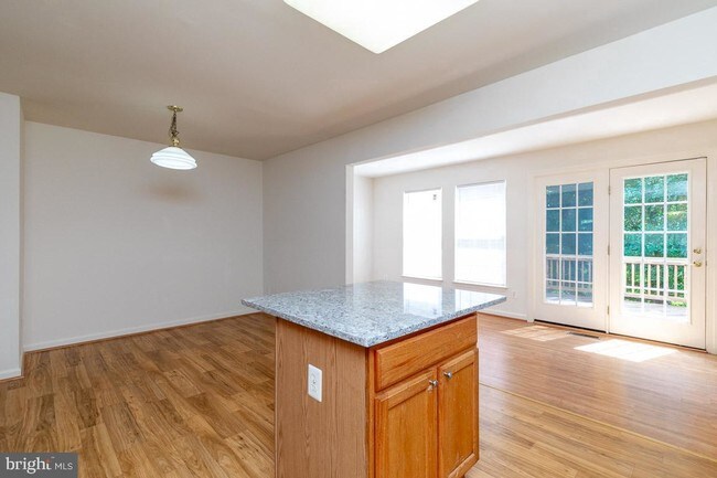 Building Photo - 7015 Sauvage Ln