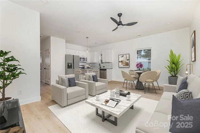 Foto del edificio - New Construction 3 Bed 2.5 Bath Home in Hi...