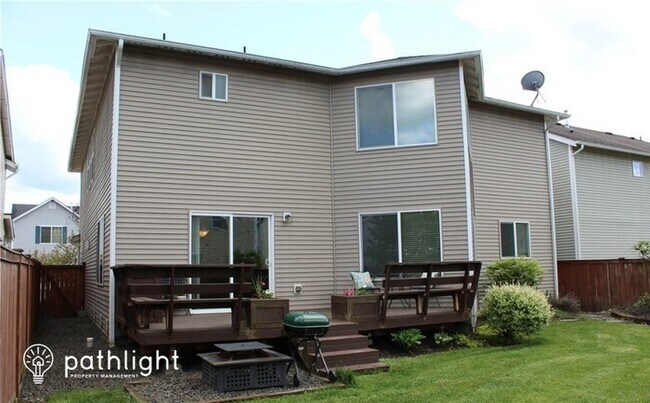 Foto del edificio - 18526 94th Ave E, Puyallup, WA, 98375