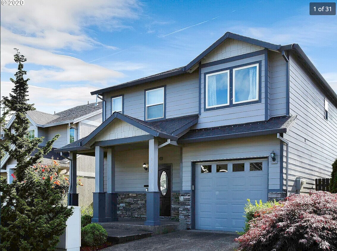 Primary Photo - 172 SW 206th Ave