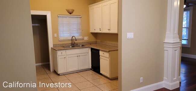 Building Photo - 3 br, 2 bath House - 325 Berkeley Avenue