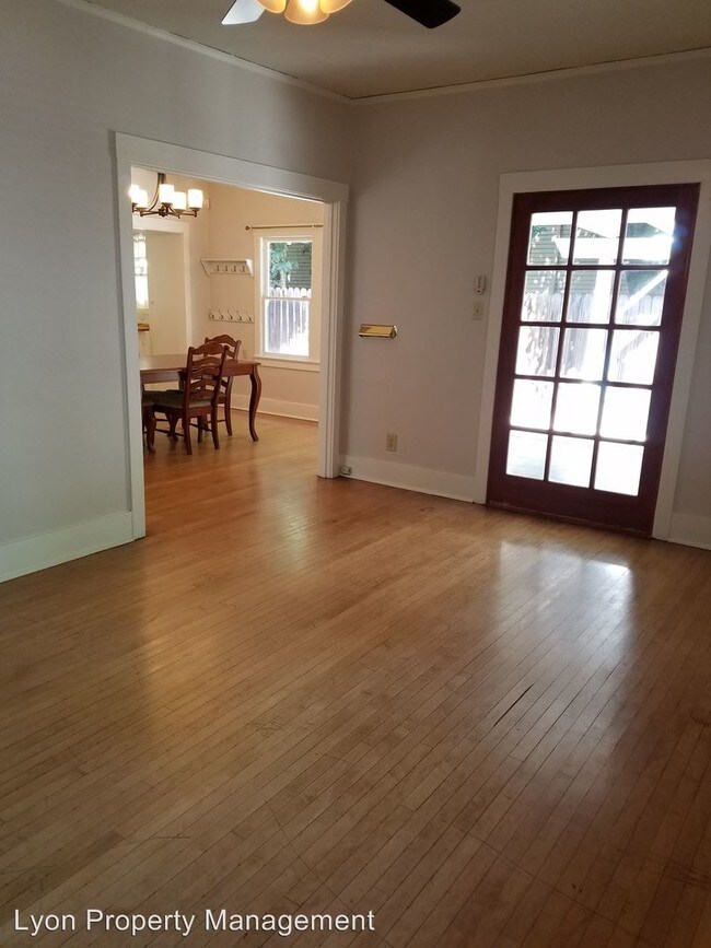 Building Photo - 2 br, 2 bath House - 620 28th Street