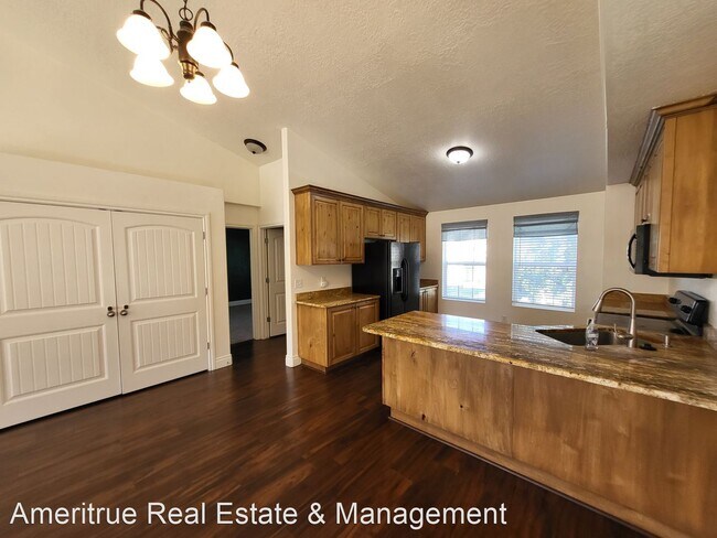 Foto del edificio - 4 br, 3 bath House - 2902 Somerset Village...