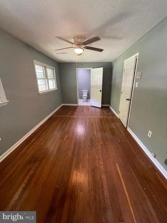 Foto del edificio - 205 Old Magothy Bridge Rd