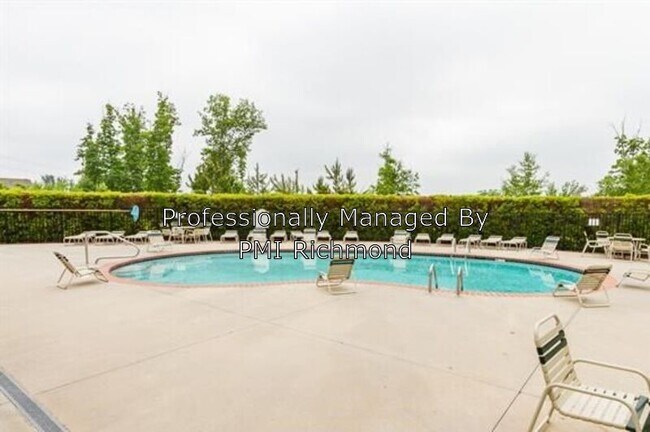 Building Photo - 632 Abbey Village Cir