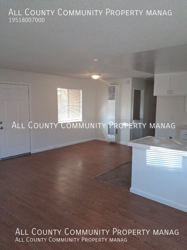Foto del edificio - 7444 Cherokee Trail