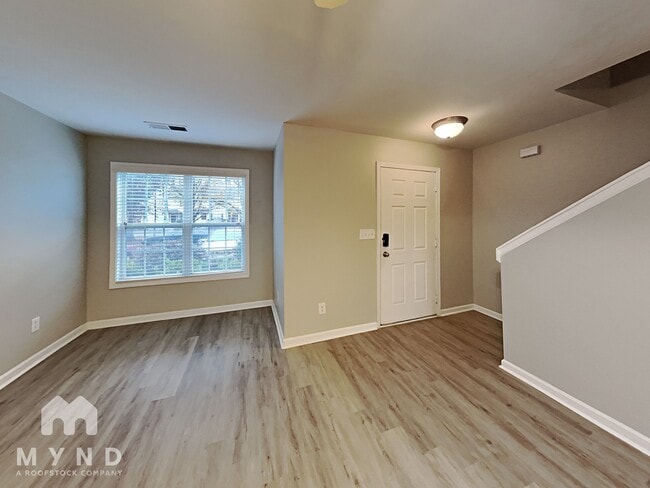 Building Photo - 232 Hiram Terrace