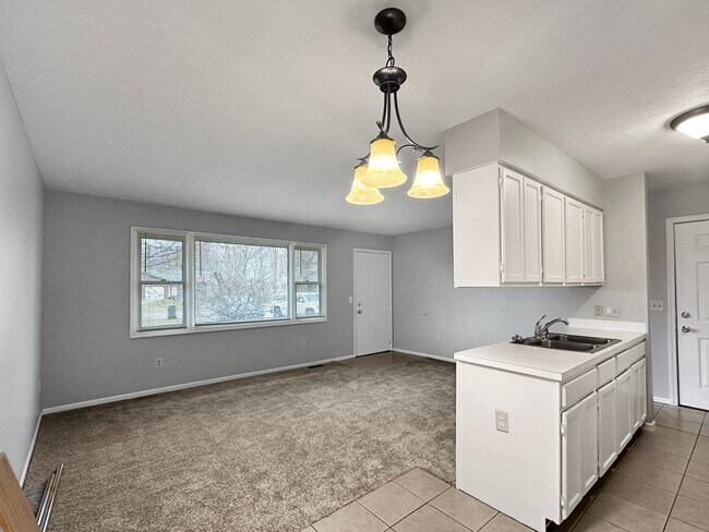 Foto del edificio - 6572 Winans St