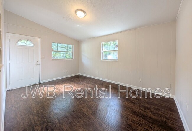Foto del edificio - 2970 W 16th St