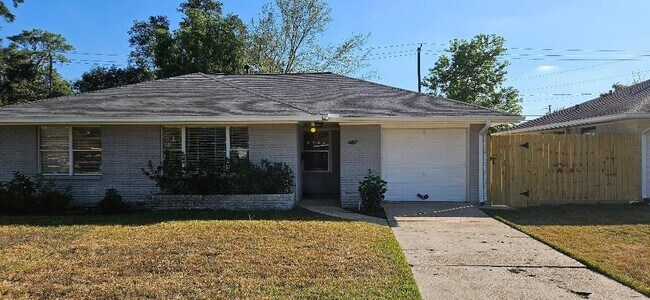 Foto del edificio - 4817 Lido Ln