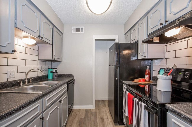 Building Photo - The Jackson