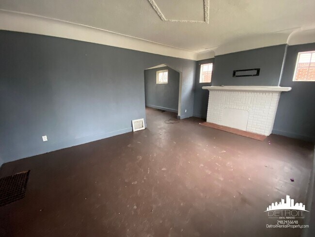 Building Photo - Spacious 3 bed 1.5 bath Detroit home