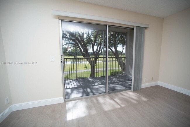 Building Photo - 1300 SW 125th Ave