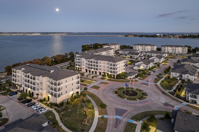Building Photo - Reveal on the Lake