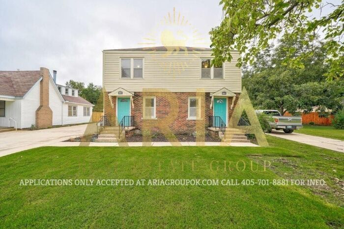 Primary Photo - Shepherd District Beautiful 2 Bed/1 Bath D...