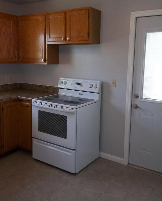 Foto del edificio - 910 S Washington St