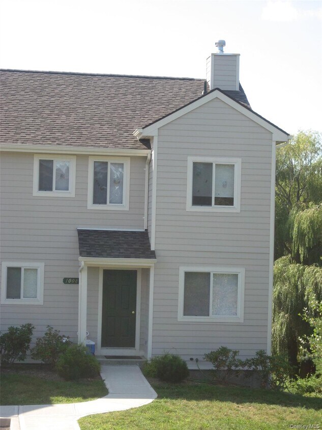 Foto principal - 1008 Eagles Ridge Rd